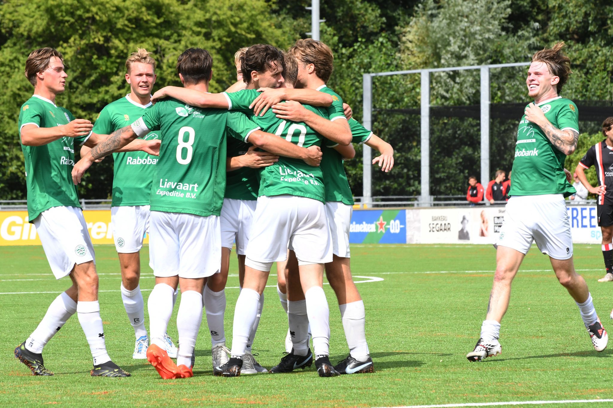 Westlandia houdt braaf stand tegen HBS