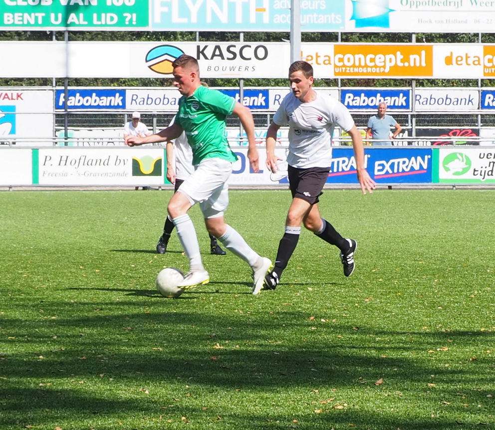 Westlandia za1 wint met twee mooie individuele acties van VFC.