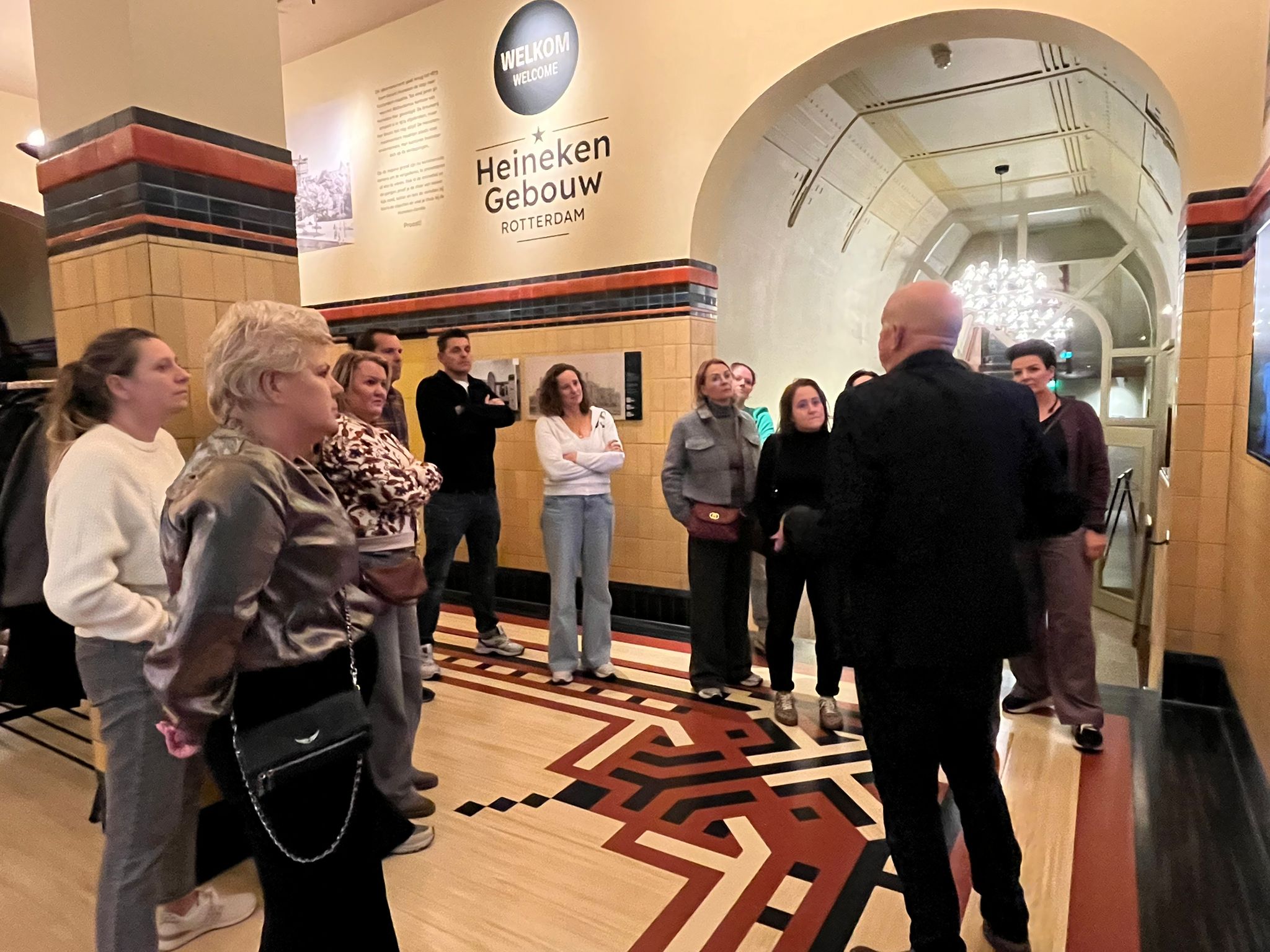 Jaarlijkse bardienst bijeenkomst in het Heinekengebouw!